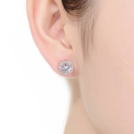 Genevive Sterling Silver Clear Round Cubic Zirconia Milgrain Set Halo Stud Earrings