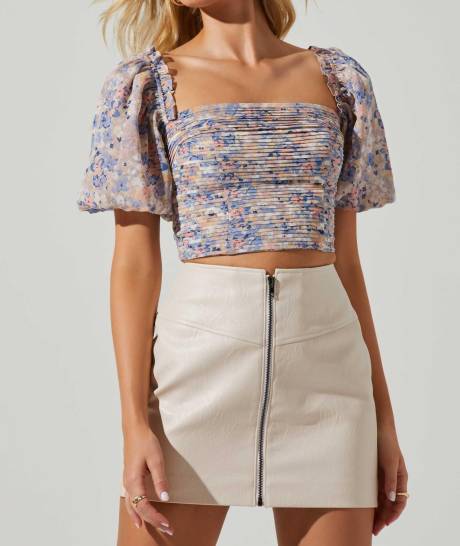 ASTR - Lin Cropped Puffed Sleeve Top