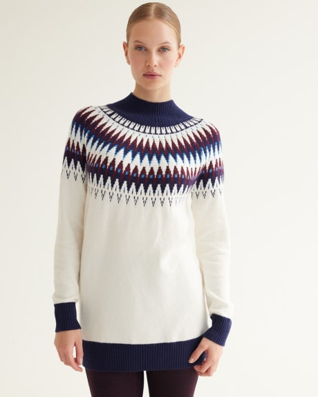 Long-Sleeve Tunic Sweater with Fair-Isle Pattern