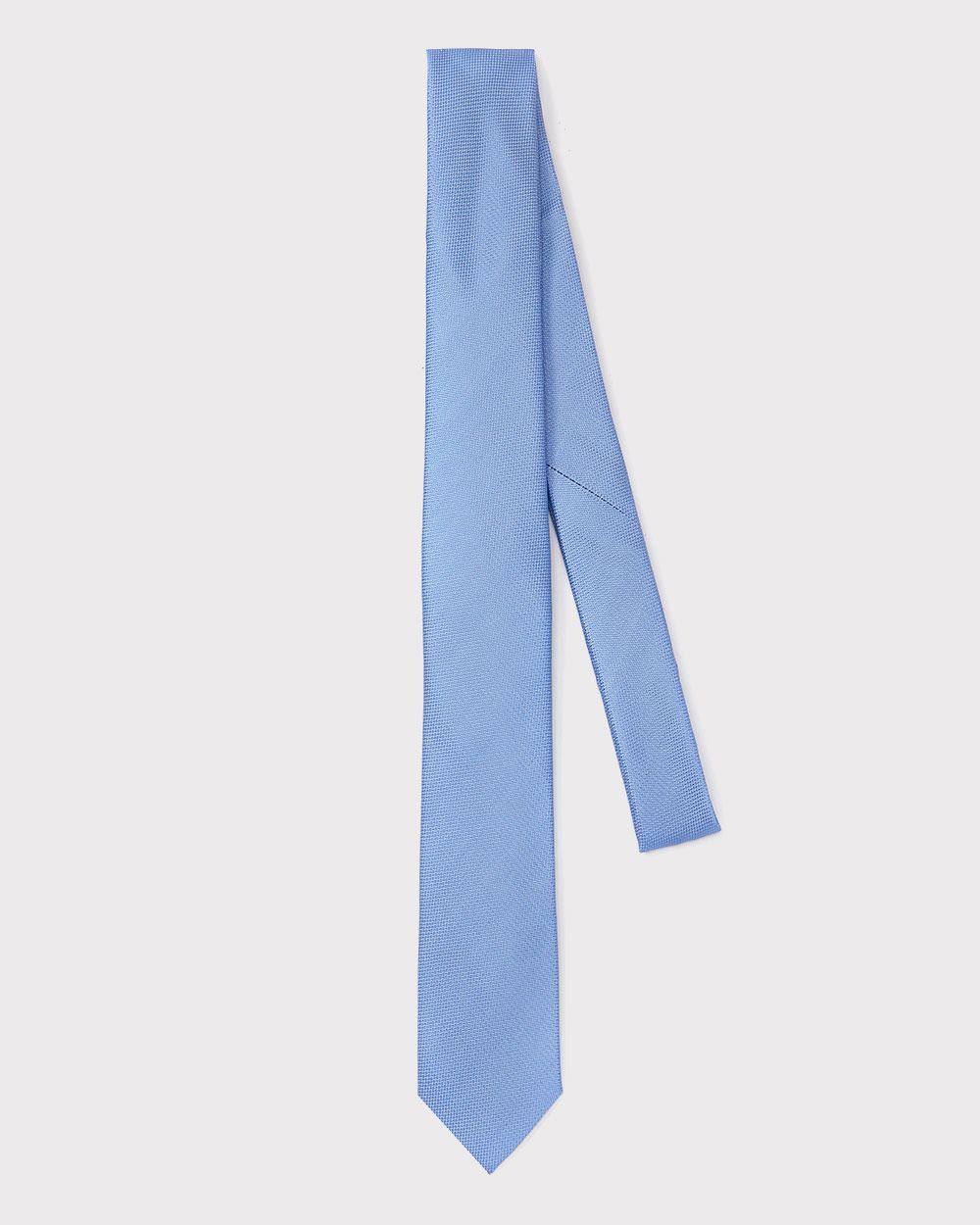 Regular light blue tie