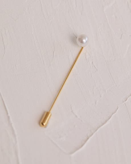 Pearl Lapel Pin