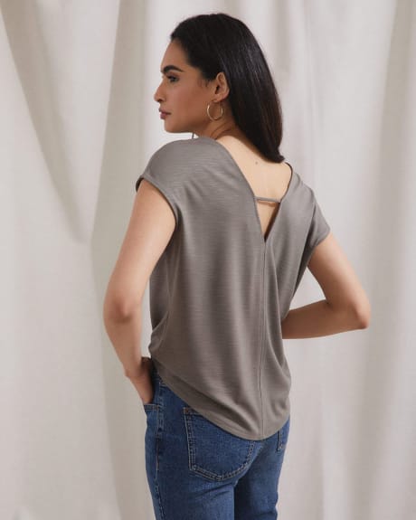 Stretch Double V Neckline Solid T-Shirt