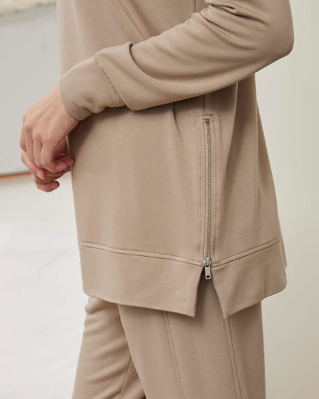 Stretch Crew-Neck Fleece Tunic with Zipped Side Slits