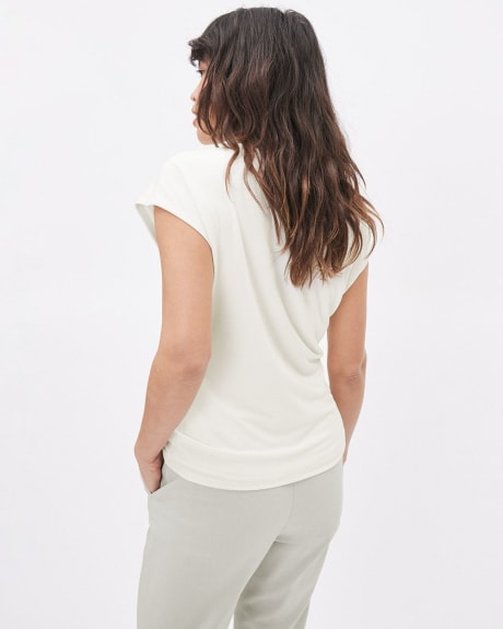T-Shirt Blanc en Crêpe à Col Rond avec Plis Avant