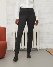 Two-Tone High-Waisted Stretch Legging Pant - 31"