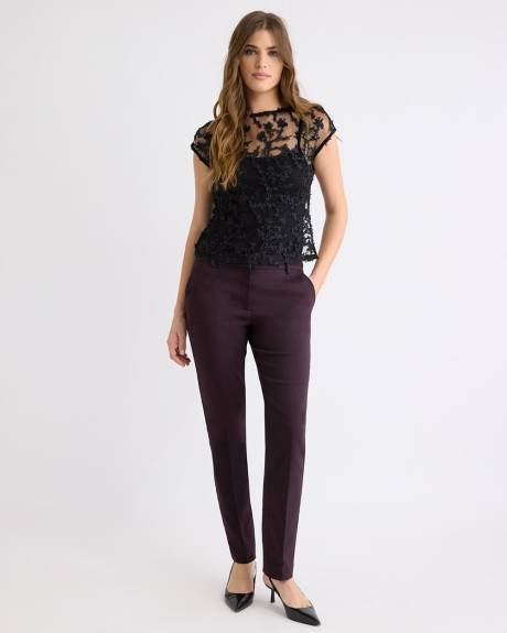 Haut en Dentelle à Col Rond et Manches Très Courtes