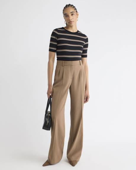 Striped Elbow-Sleeve Crew-Neck Fitted Tee