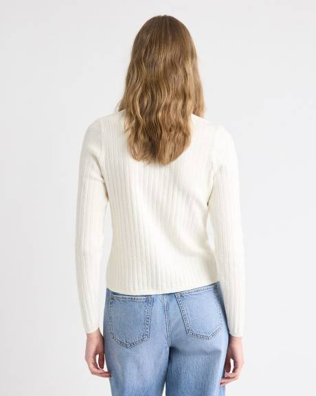 Long-Sleeve V-Neck Self-Tie Sweater in Fancy Stitches