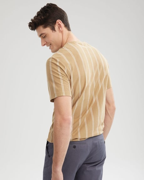 Vertical Striped Short Sleeve T-shirt