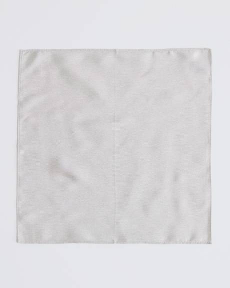 Mouchoir Uni au Fini Scintillant
