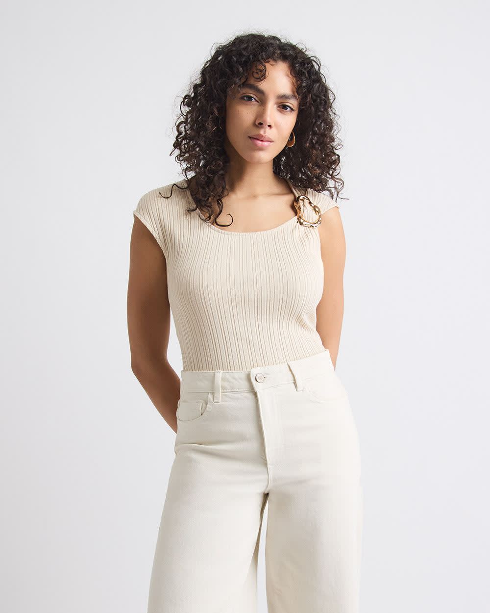 Sleeveless Scoop-Neck Top with Metal Ring