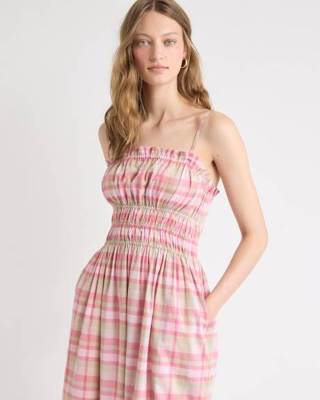 Sleeveless Fit-and-Flare Midi Dress with Smocked Top