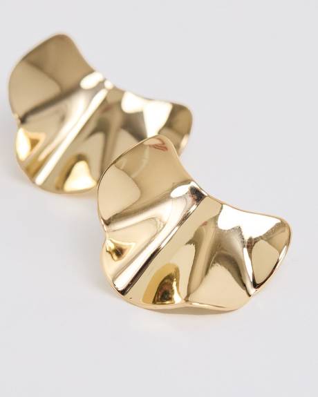 Wavy Half-Moon Earrings