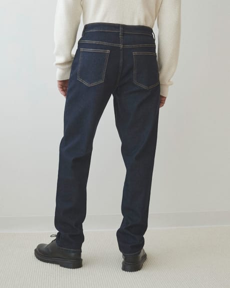 Gender-Neutral Anti-Fit Jeans