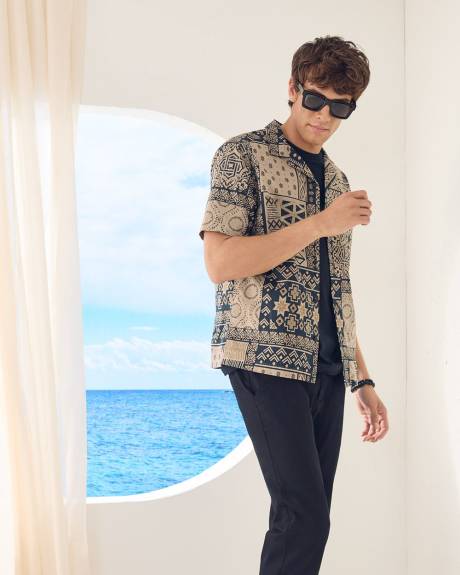 Regular-Fit Short-Sleeve Cotton Shirt with Camp Collar