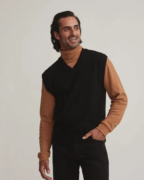 Textured Sleeveless V-Neck Sweater Vest