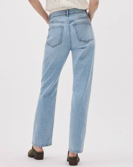 Vintage High-Waisted Straight-Leg Jeans