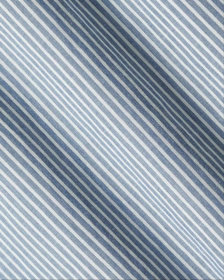 Long-Sleeve Buttoned-Down Striped Poplin Blouse