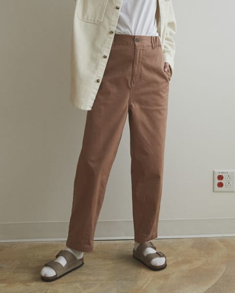 Gender-Neutral Relaxed Chino Pant