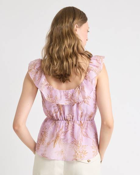 Sleeveless U-Neck Empire-Cut Blouse with Ruffles