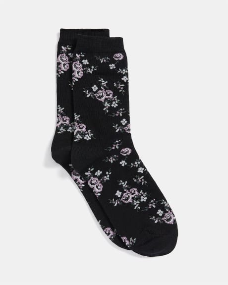 Crew Socks With a Flower Pattern