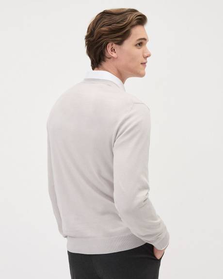 Pull &agrave; Manches Longues et Col V