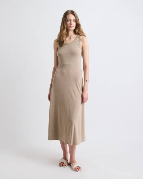 Sleeveless Crew-Neck Midi Dress