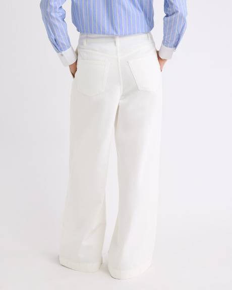 Mid-Rise Wide-Leg Cream Jeans