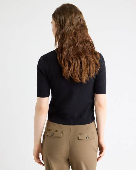 Short Elbow-Sleeve Cardigan with Shirt Collar