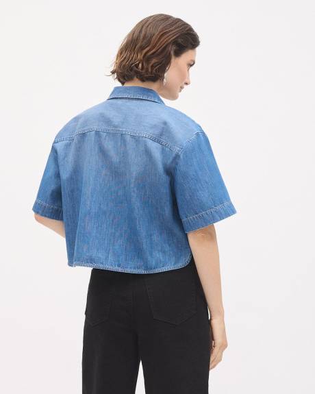 Short-Sleeve Buttoned-Down Denim Blouse