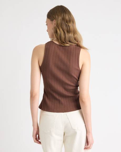 Sleeveless Crew-Neck Ribbed Buttoned-Down Top