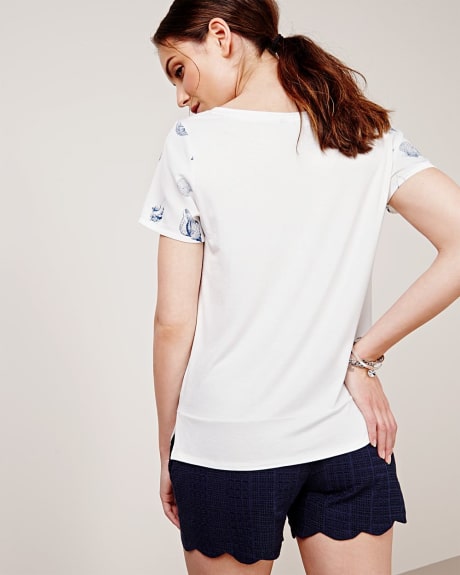 Short sleeve printed mixed media t-shirt with bow | RW&CO.