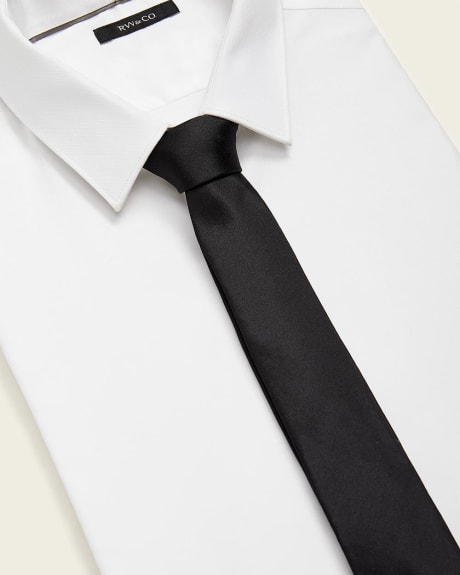 Regular Dark Solid Tie
