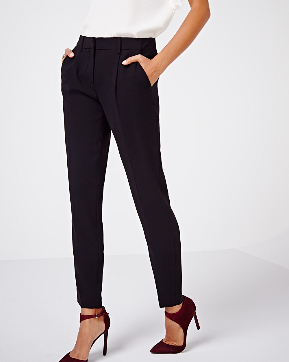 Modern crepe pleated pant RW&CO.