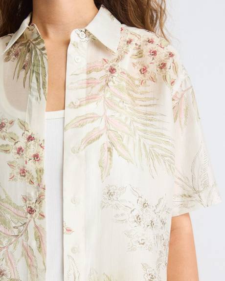 Short-Sleeve Buttoned-Down Blouse with Shirt Collar