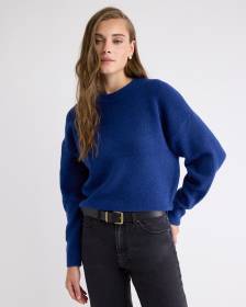 Long-Sleeve Crew-Neck Loose Sweater