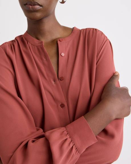 Silky Crepe Long-Sleeve Buttoned-Down Blouse