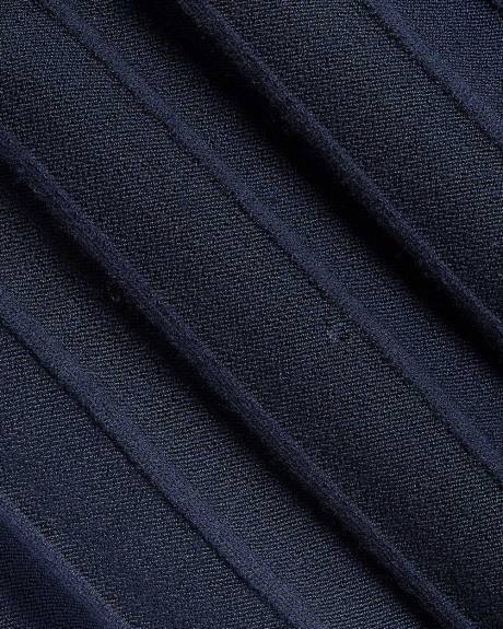 Pull p&eacute;plum &agrave; manches aux coudes avec col rond