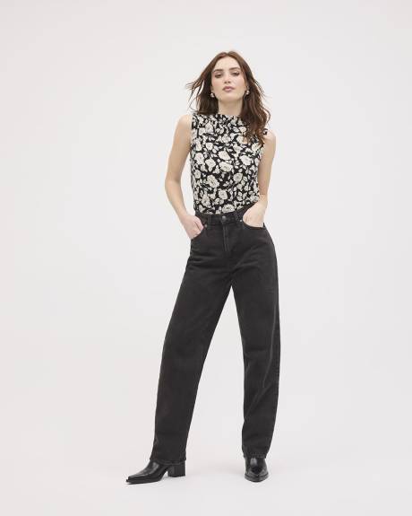 Sleeveless Crew-Neck Pleated Top