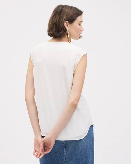 Blouse à Manches Très Courtes et Col Rond