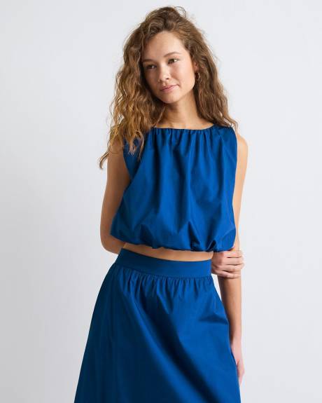 Sleeveless Cropped Bubble Blouse