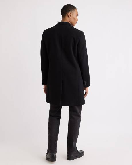 Classic Wool Coat with Tailored Collar