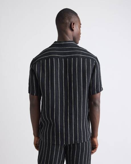 Short-Sleeve Striped Linen Shirt with Regular Collar