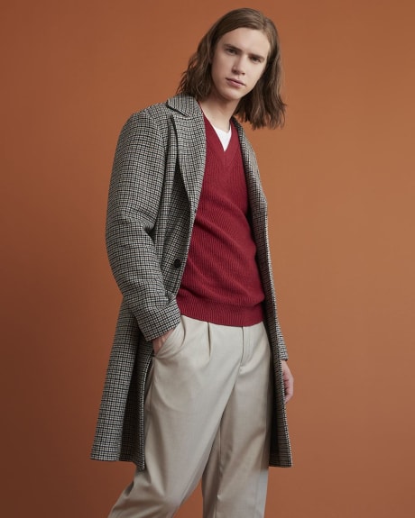Gender-Neutral Classic Wool Coat