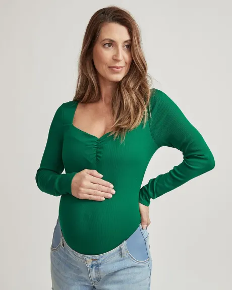 Ribbed Knit Sweetheart-Neck Long Sleeve T-Shirt - Thyme Maternity