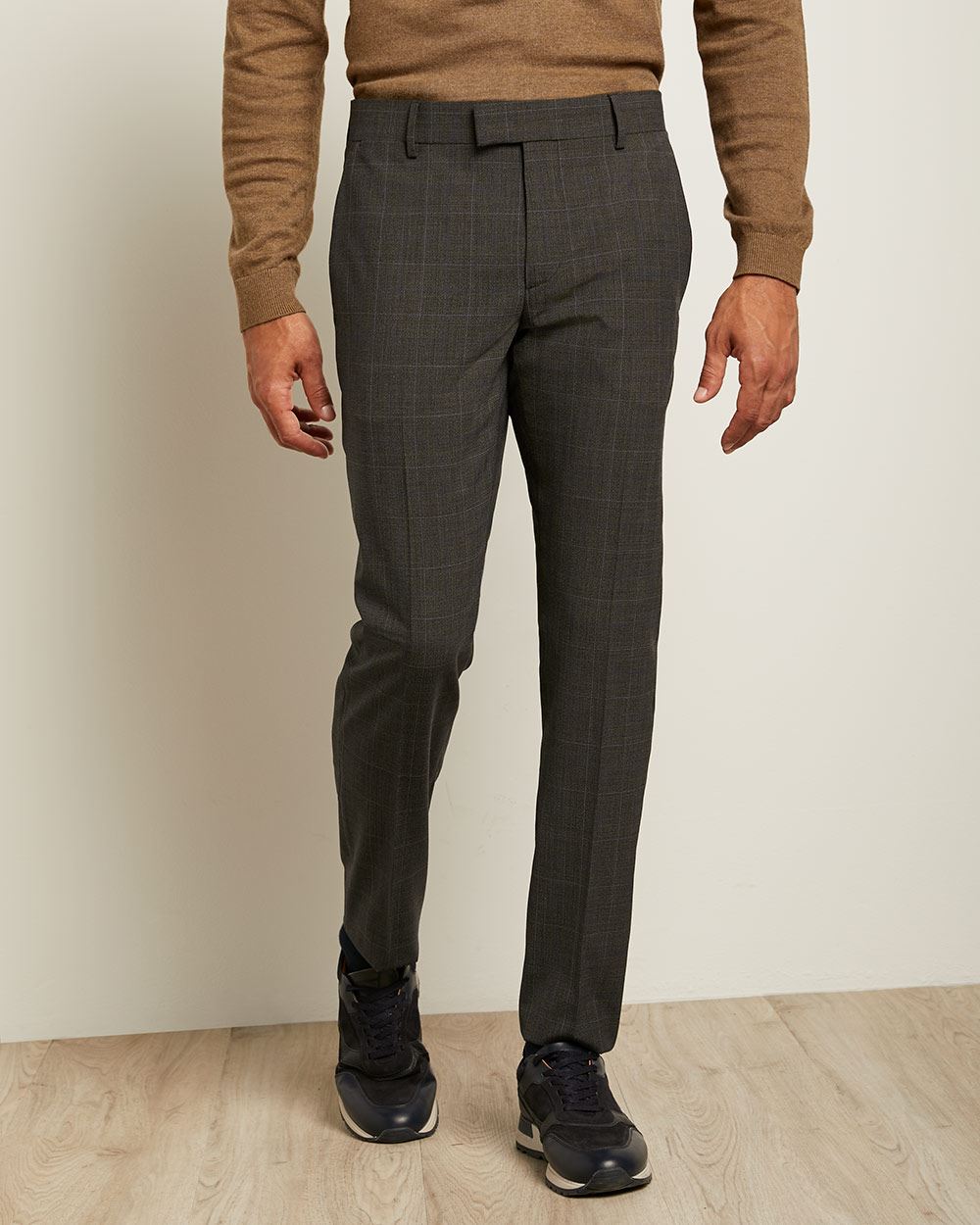 Slim Fit Checkered Grey Traveler Pant - 34'' | RW&CO.