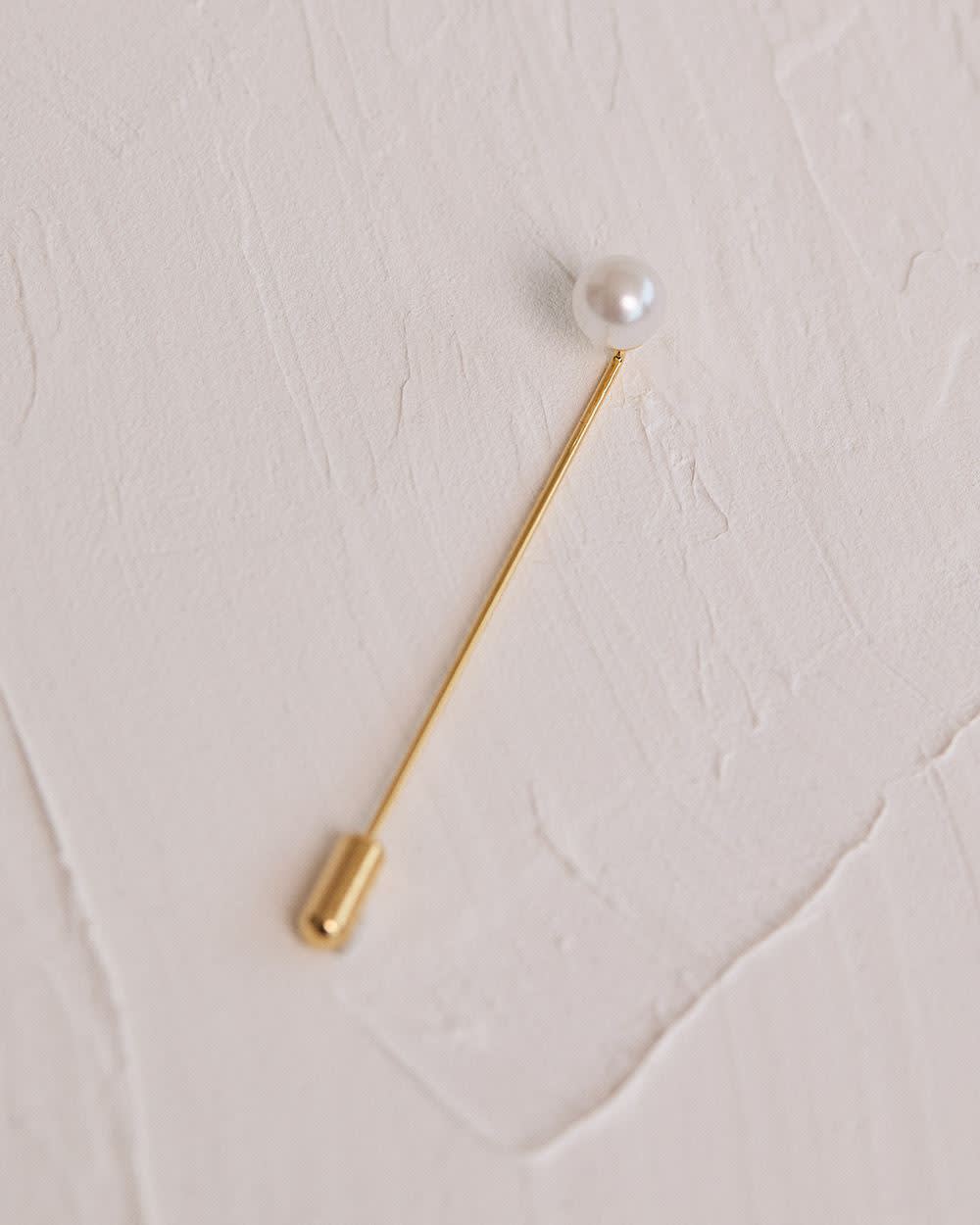 Pearl Lapel Pin RW&CO.