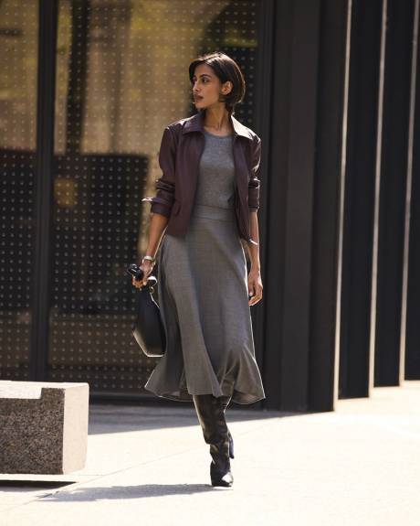 Elegant Women's Grey Skirts – Shop Stylish Picks in Canada
