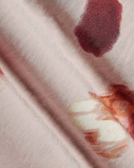 Easy-Care Blouse with Long Puffy Sleeves