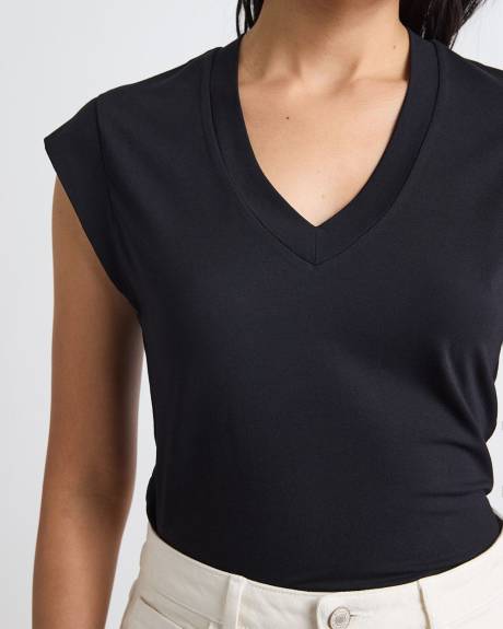 T-Shirt Classique à Manches Courtes et Col V